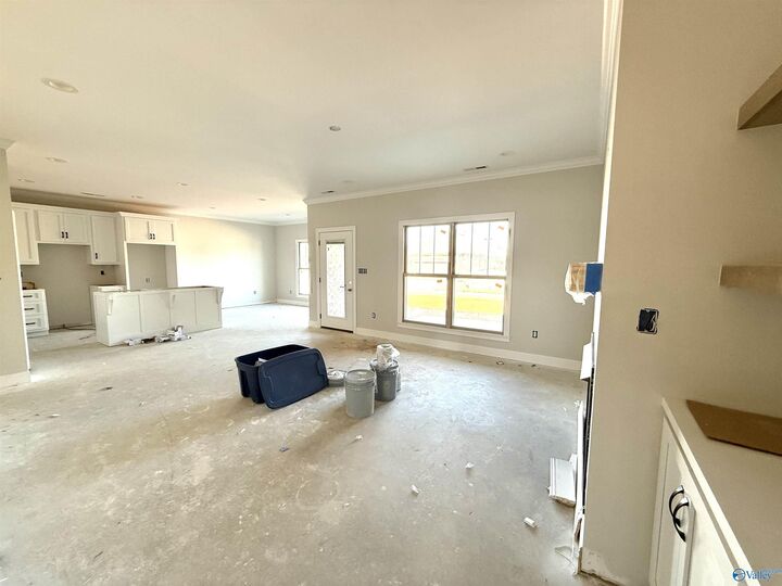 Property Photo:  1010 Worton Grange SW  AL 35603 