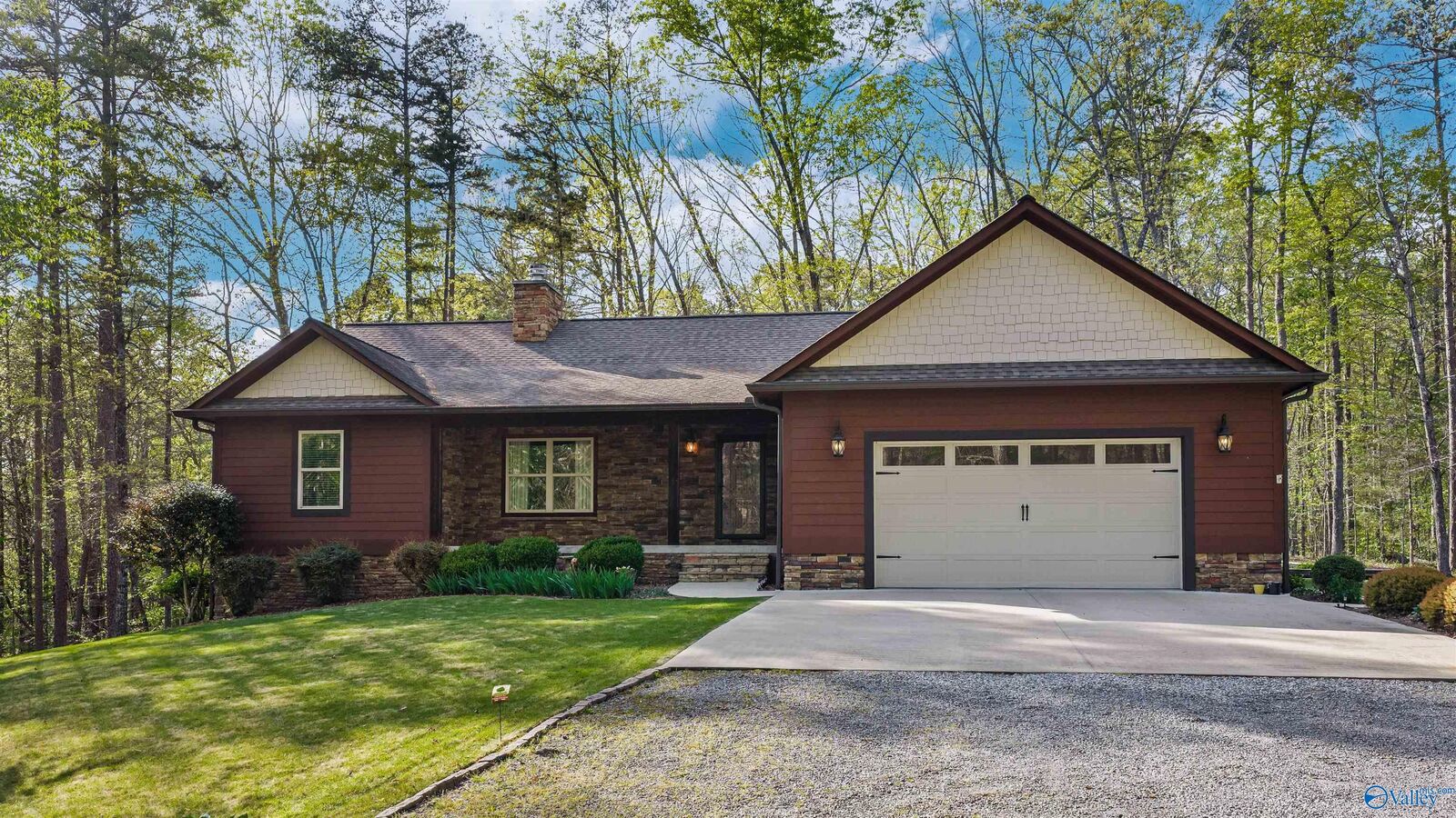 Property Photo: 3300 Hardinger Road AL 35968