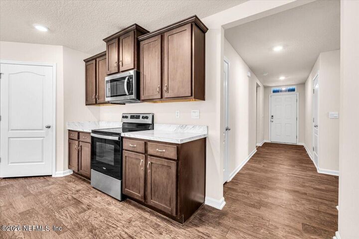 Property Photo:  2262 Willow Springs Drive  FL 32043 