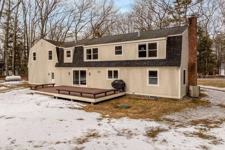 Property Photo:  66 Oak Ridge Road  NH 03784 