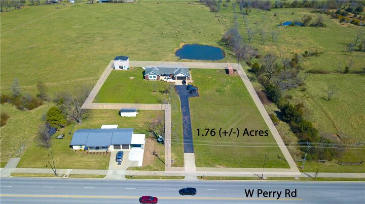 Property Photo:  2449 W Perry Road  AR 72758 
