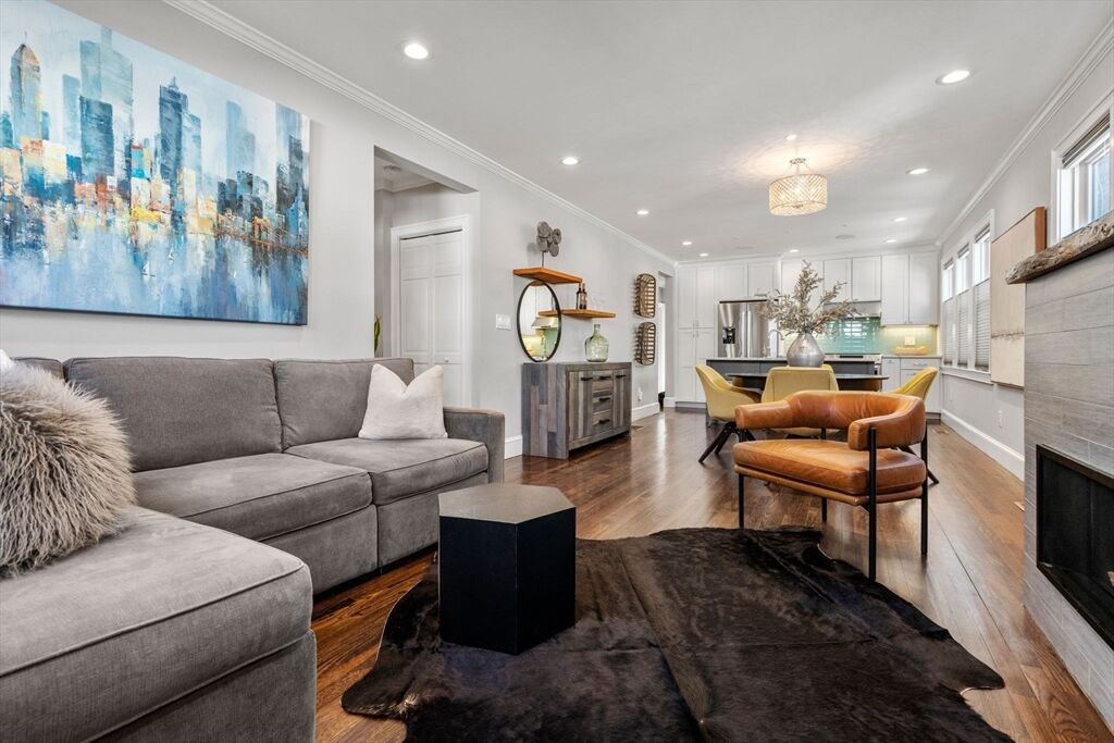 Property Photo:  73-75 Lenoxdale Ave 1  MA 02124 