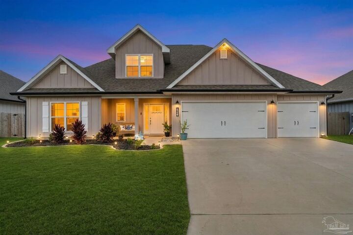 Property Photo: 1929 Refuge Cir FL 32563