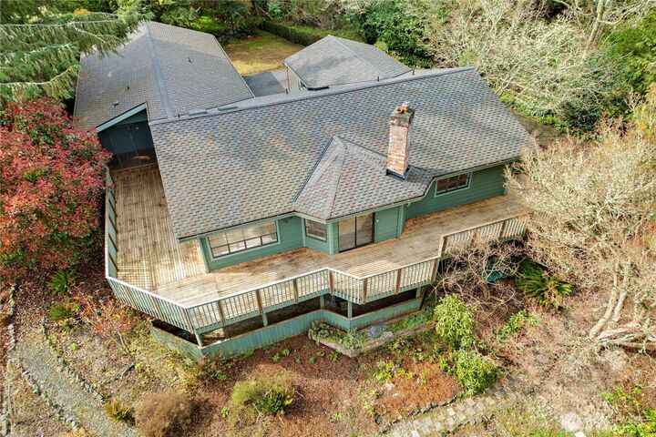 Property Photo:  351  Windship Drive  WA 98368 