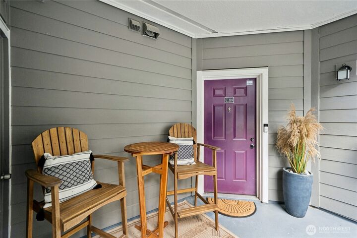 Property Photo: 12012 NE 204th Place C203 WA 98011