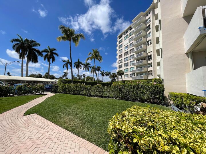 Property Photo:  2600 N Flagler Drive 301  FL 33407 