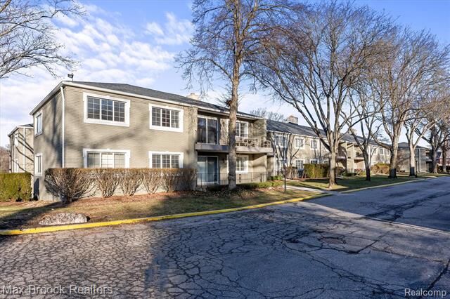 Property Photo:  1115 N Old Woodward Avenue 57  MI 48009 