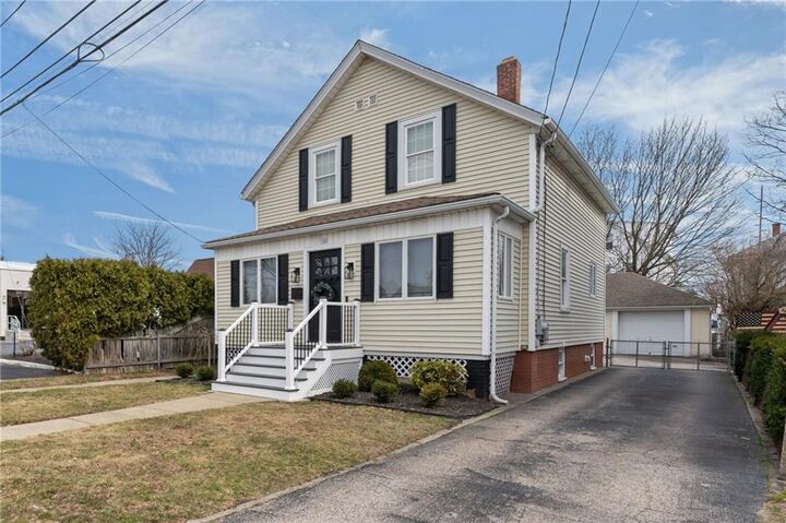 Property Photo:  10 Brightridge Avenue  RI 02914 