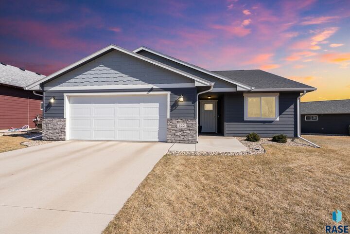 Property Photo:  422 Thelma Ave  SD 57032 