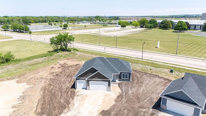 Property Photo: 1756 E Kyle Circle WI 53511