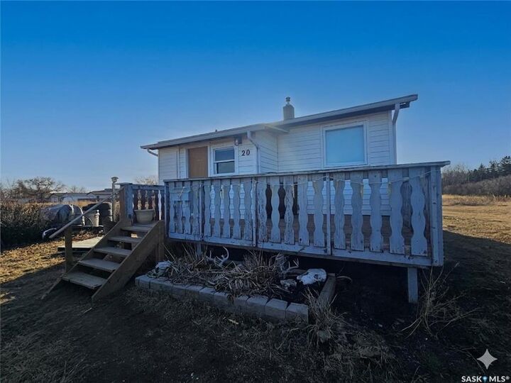 Property Photo: 20 15th Avenue SE SK S9H 3S6