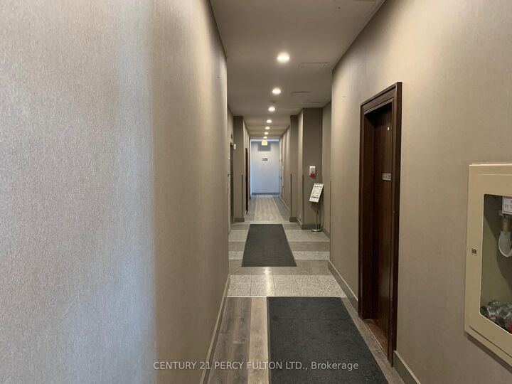 Property Photo: 88 Grangeway Avenue 2910 ON M1H 0A2