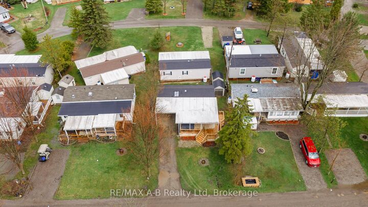Property Photo: 923590 Road 92 Road 405 ON N0J 1J0