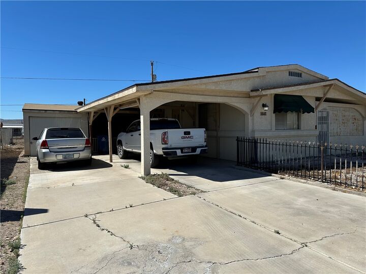 Property Photo:  1547 Trane Road  AZ 86442 