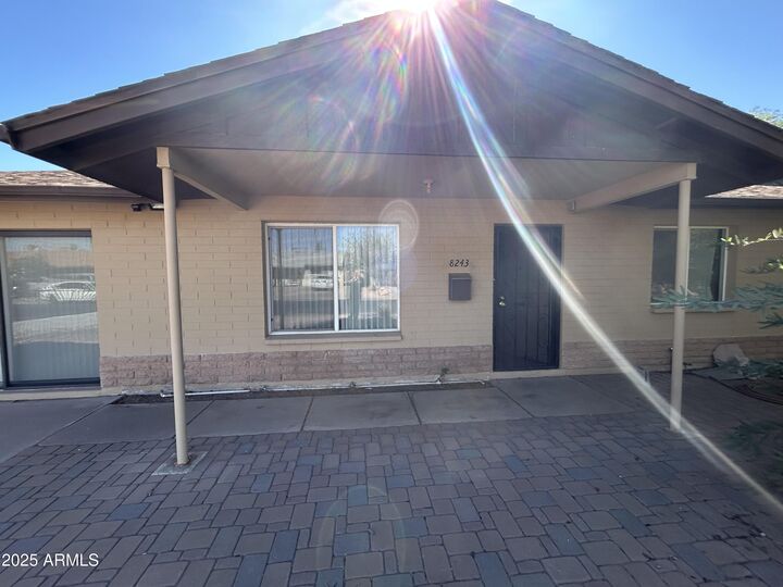 Property Photo:  8243 W Piccadilly Road  AZ 85033 