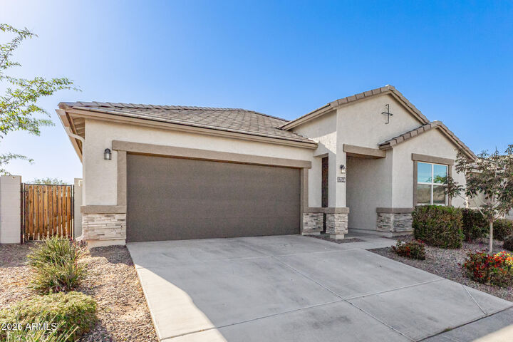 Property Photo: 37044 N Aleutian Drive AZ 85143