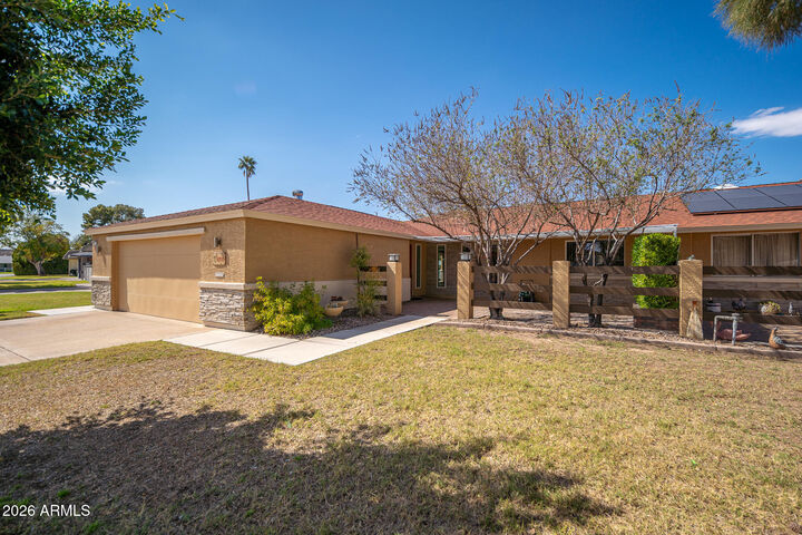 Property Photo: 10036 W Bolivar Drive AZ 85351