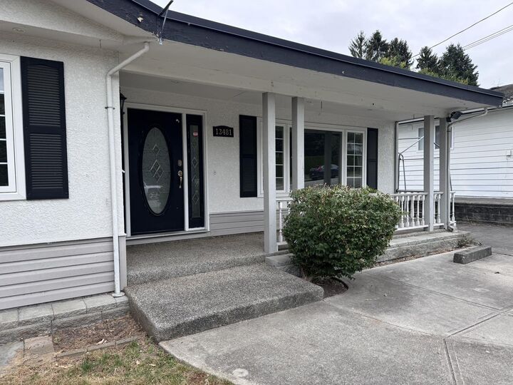 Property Photo: 13481 Hilton Road BC V3R 5J3