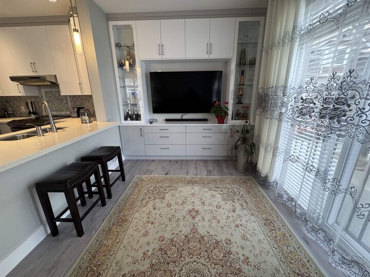 Property Photo: 2689 Parkway Drive 19 BC V4P 0C3
