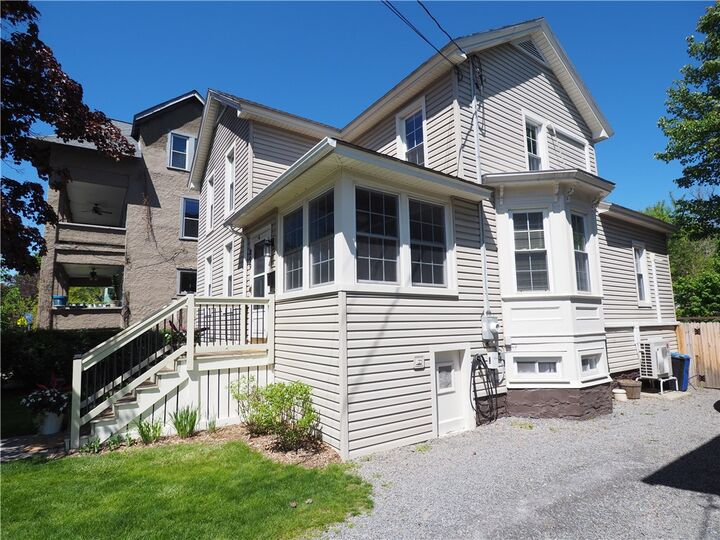 Property Photo:  809 N Tioga Street  NY 14850 