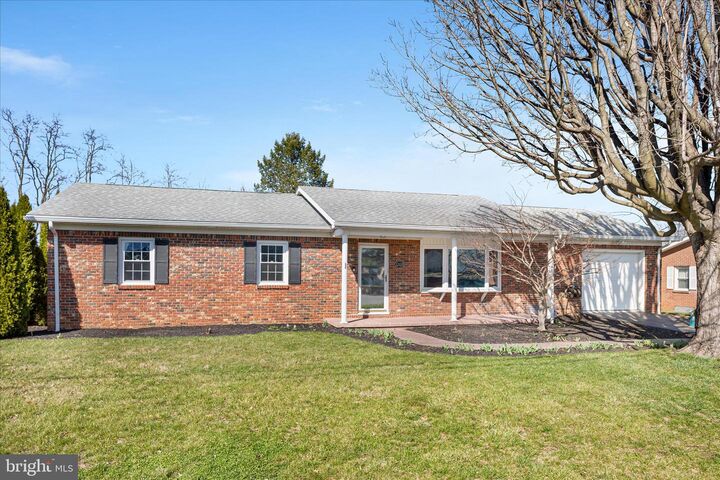 Property Photo:  22120 Holiday Drive  MD 21783 