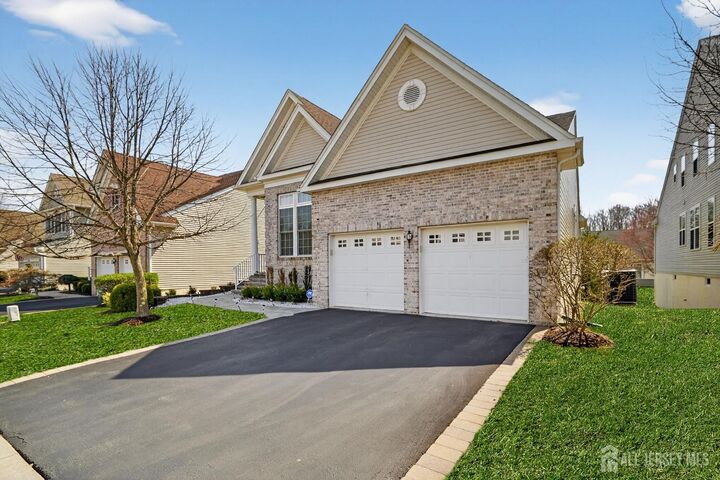 Property Photo:  6 Inverness Drive  NJ 08824 