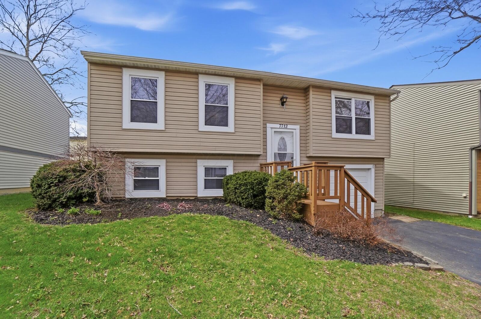 Property Photo:  7713 Kelvinway Drive  OH 43085 