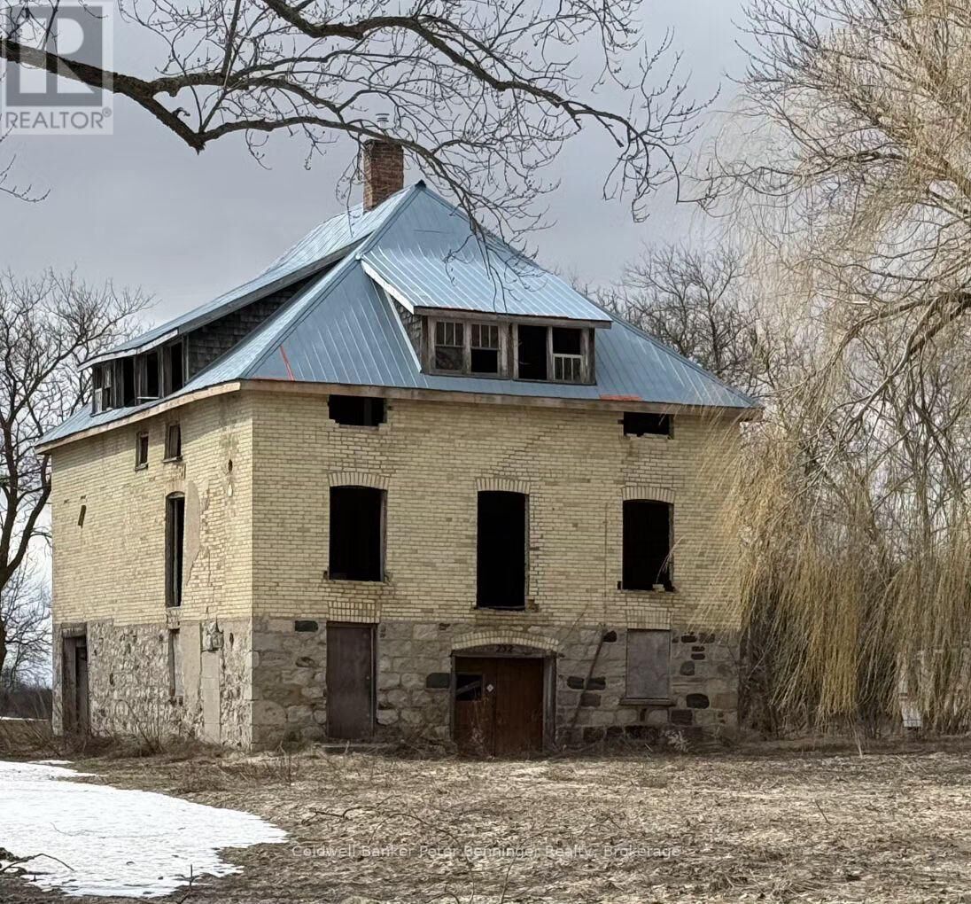 Photo de la propriété:  252 1st Avenue North  ON N0G 1L0 