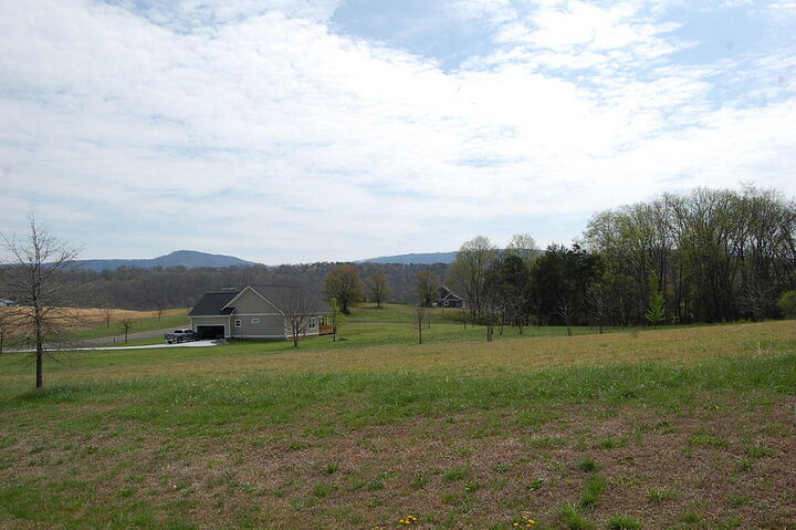 Property Photo:  2 Riverbend Lane  TN 37327 