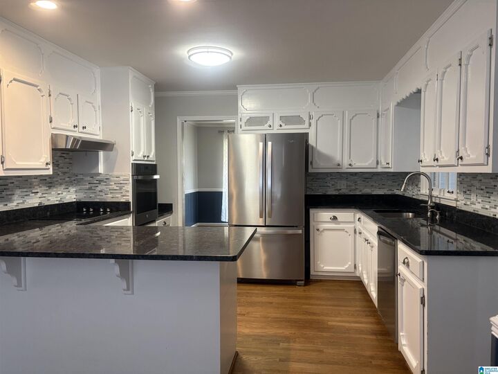 Property Photo:  320 Wildwood Drive  AL 36207 