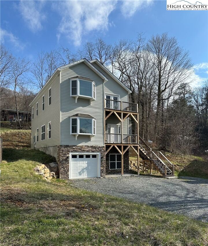 Property Photo:  262 Old Bristol Road  NC 28607 