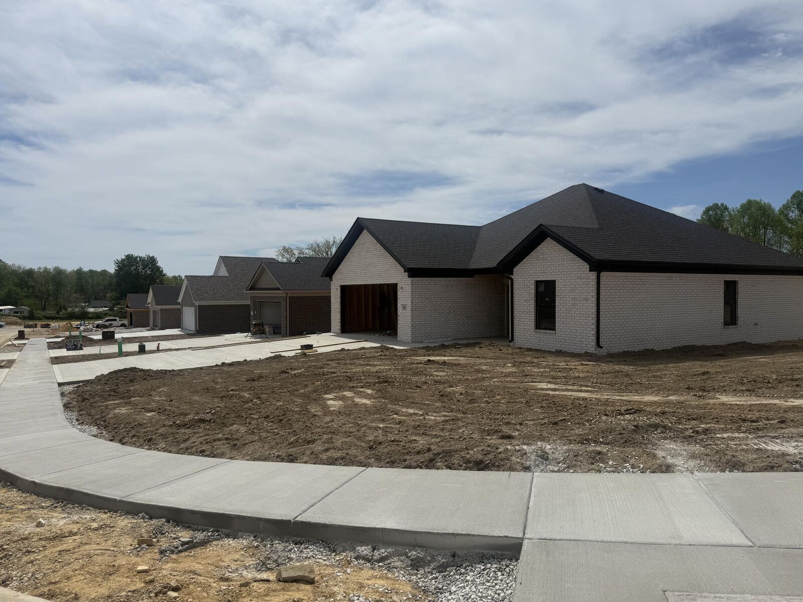 Property Photo:  308 Cinchpost Circle  KY 40744 