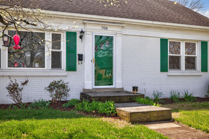Property Photo: 708 Cheryl Lane KY 40504