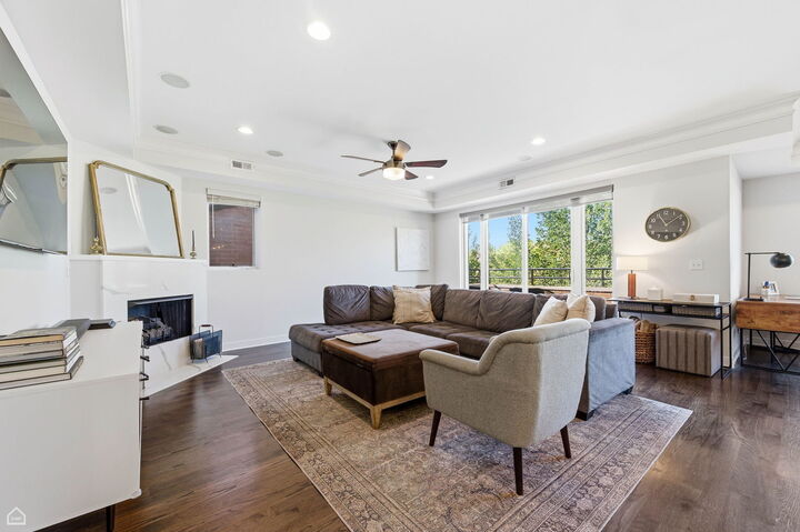 Property Photo:  1357 N Noble Street 4  IL 60622 