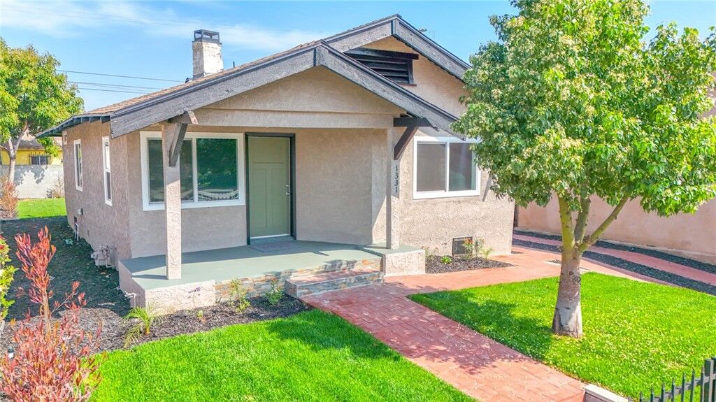 Property Photo:  1331 W Manchester  CA 90044 