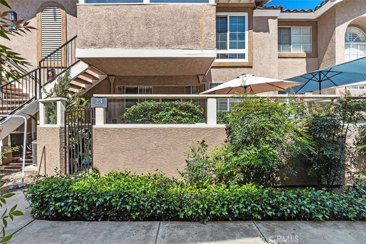 Property Photo:  23 Via Honrado  CA 92688 