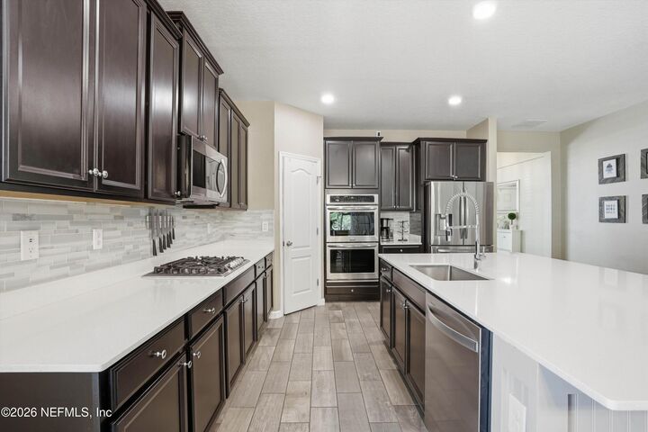 Property Photo:  113 Otero Point  FL 32095 