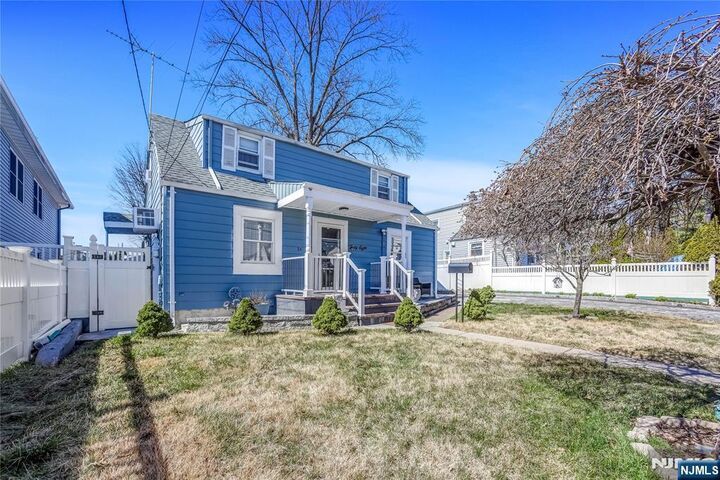 Property Photo:  38 Henry Street  NJ 07407 