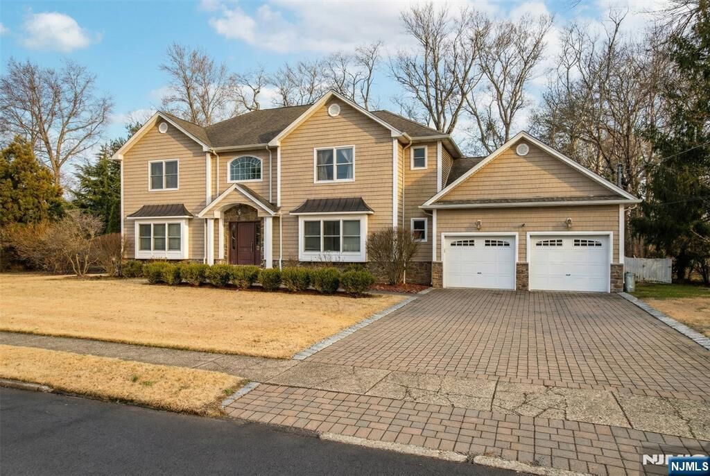 Property Photo:  54 Charles Place  NJ 07675 