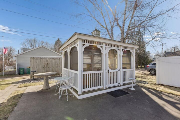 Property Photo:  241 E 1st Street  MN 55387 