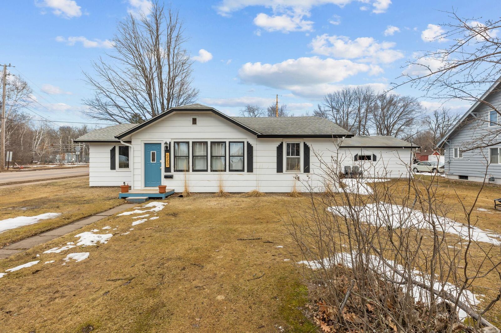 Property Photo: 223 3rd Street NW MN 56441