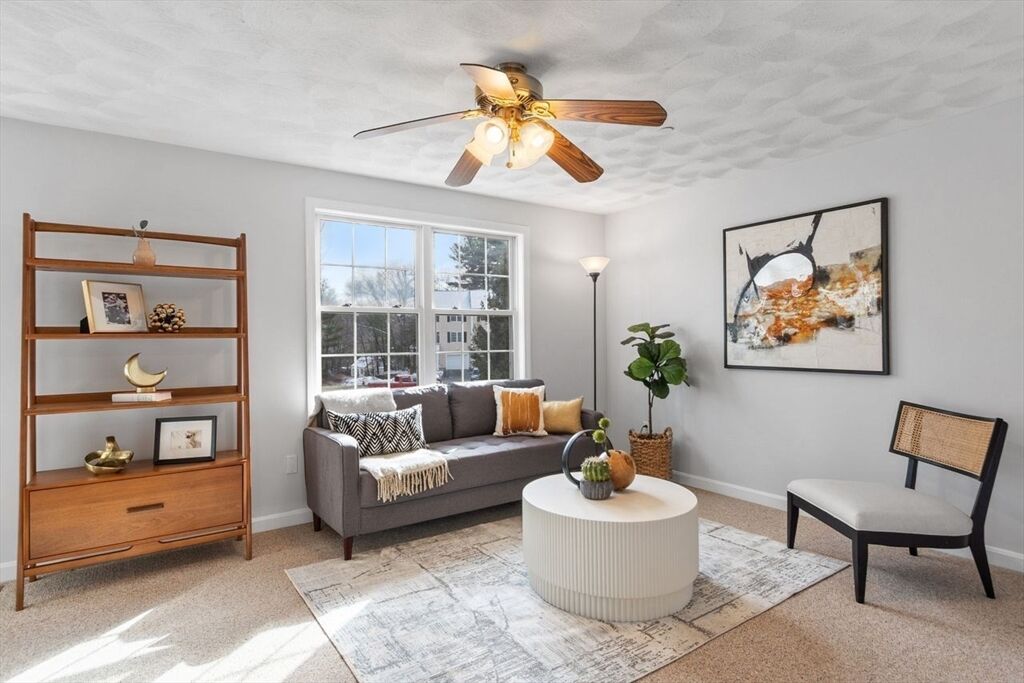 Property Photo:  81 Salem Rd 31  MA 01821 