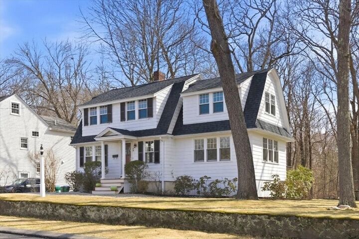 Property Photo:  90 Willow St  MA 02090 