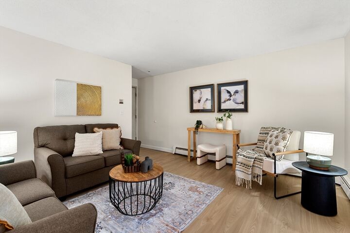 Property Photo:  1720 Skyline Drive 15  MA 01854 