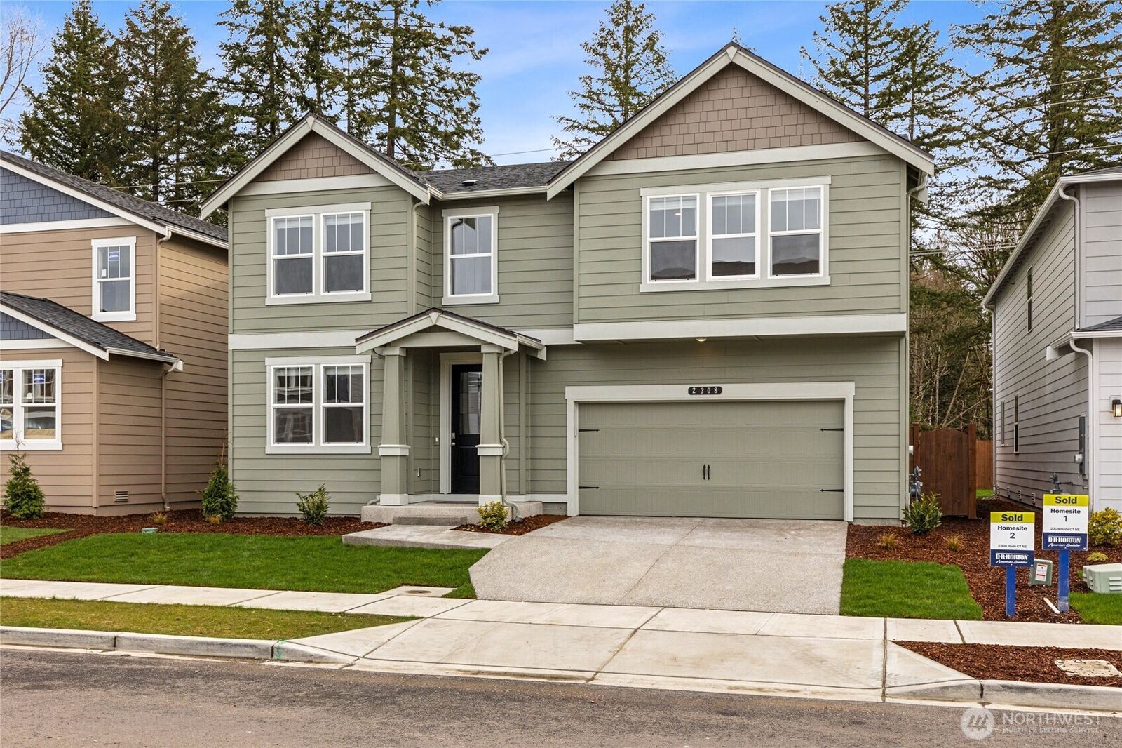 Property Photo:  3939  Hyde Loop NE 127  WA 98506 