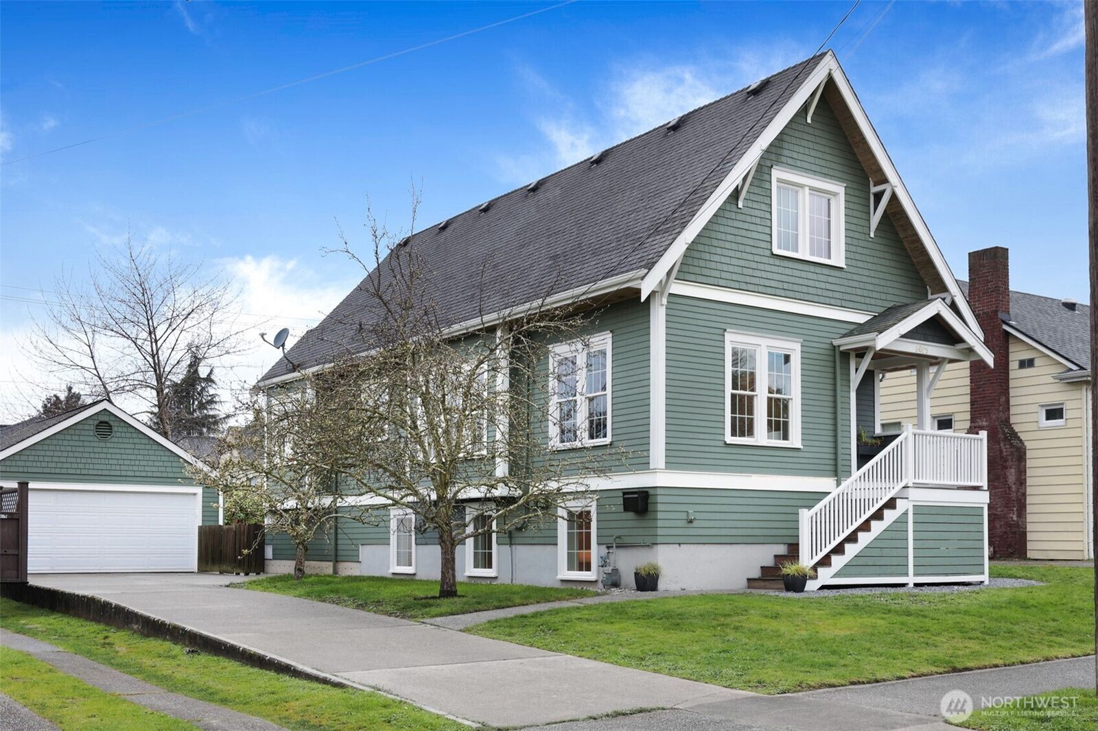 Property Photo: 5625 7th Avenue NW WA 98107