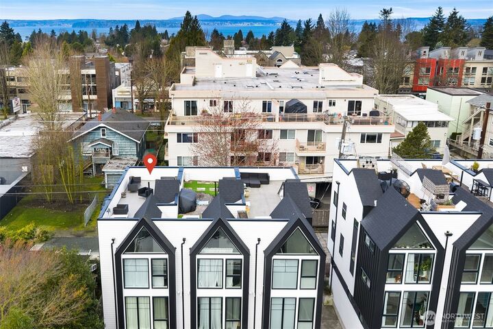 Property Photo:  6041  42nd Avenue SW  WA 98136 