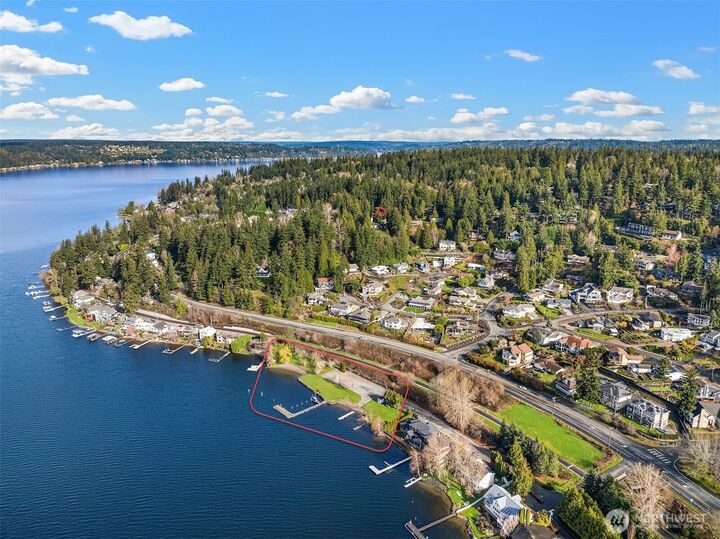 Property Photo: 19602 SE 29th Street WA 98075