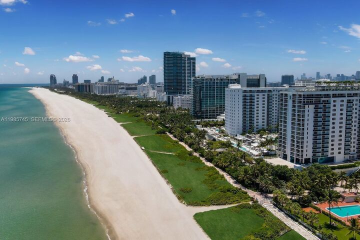 Property Photo: 2301 Collins Ave 311 FL 33139