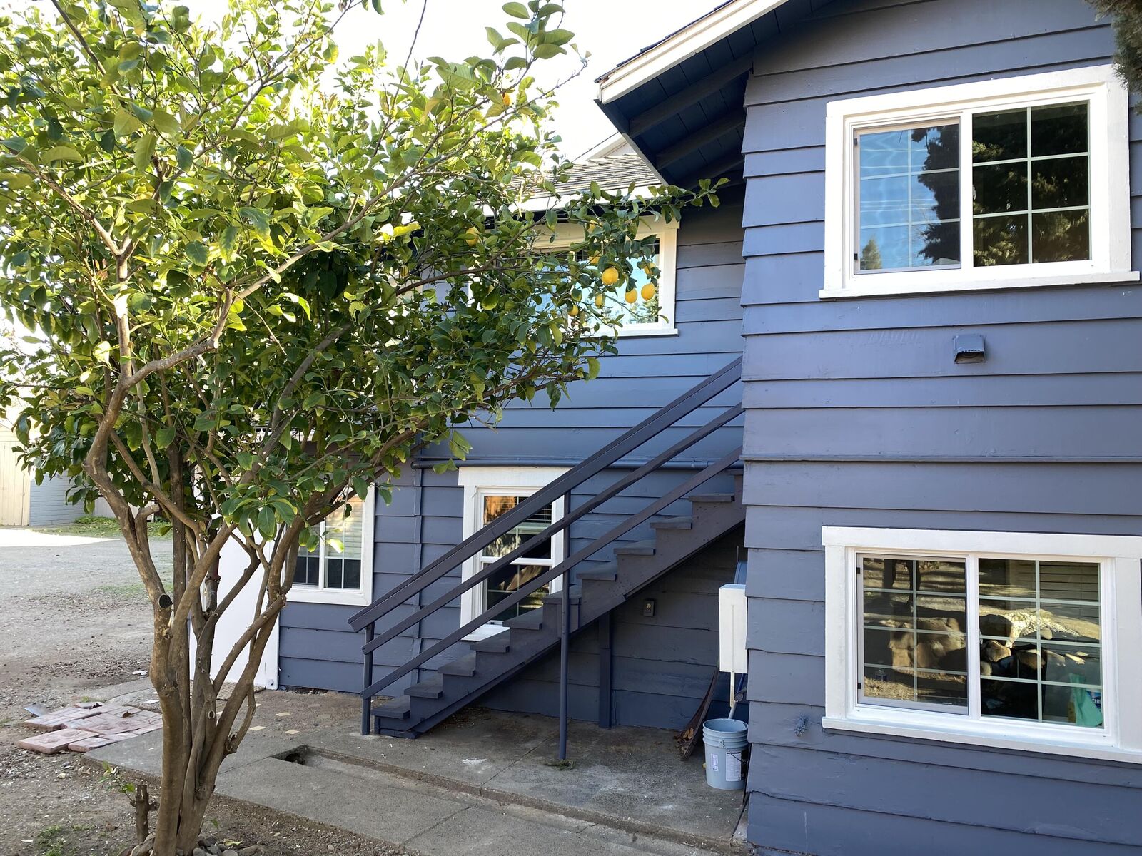 Property Photo:  1129 Magnolia Avenue  CA 96001 